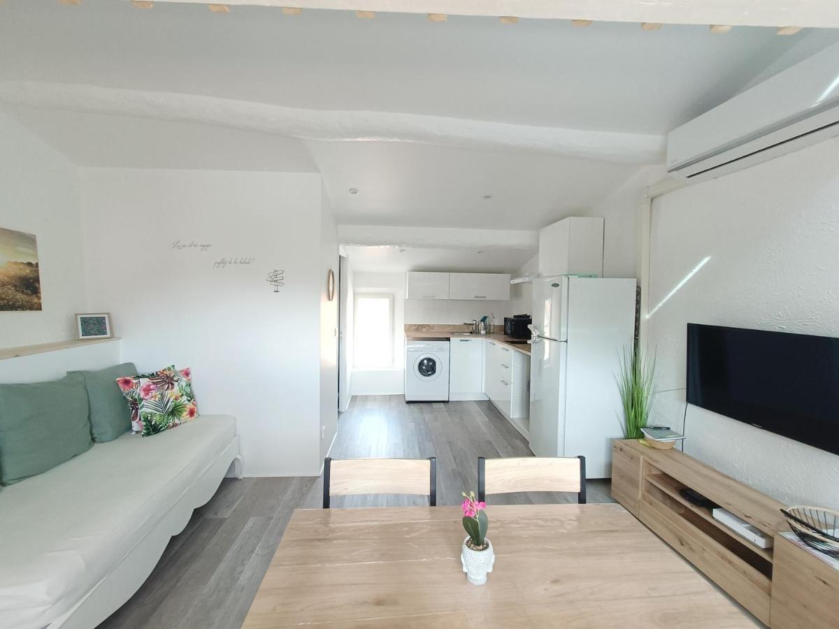 Apartment Au Centre De Frejus